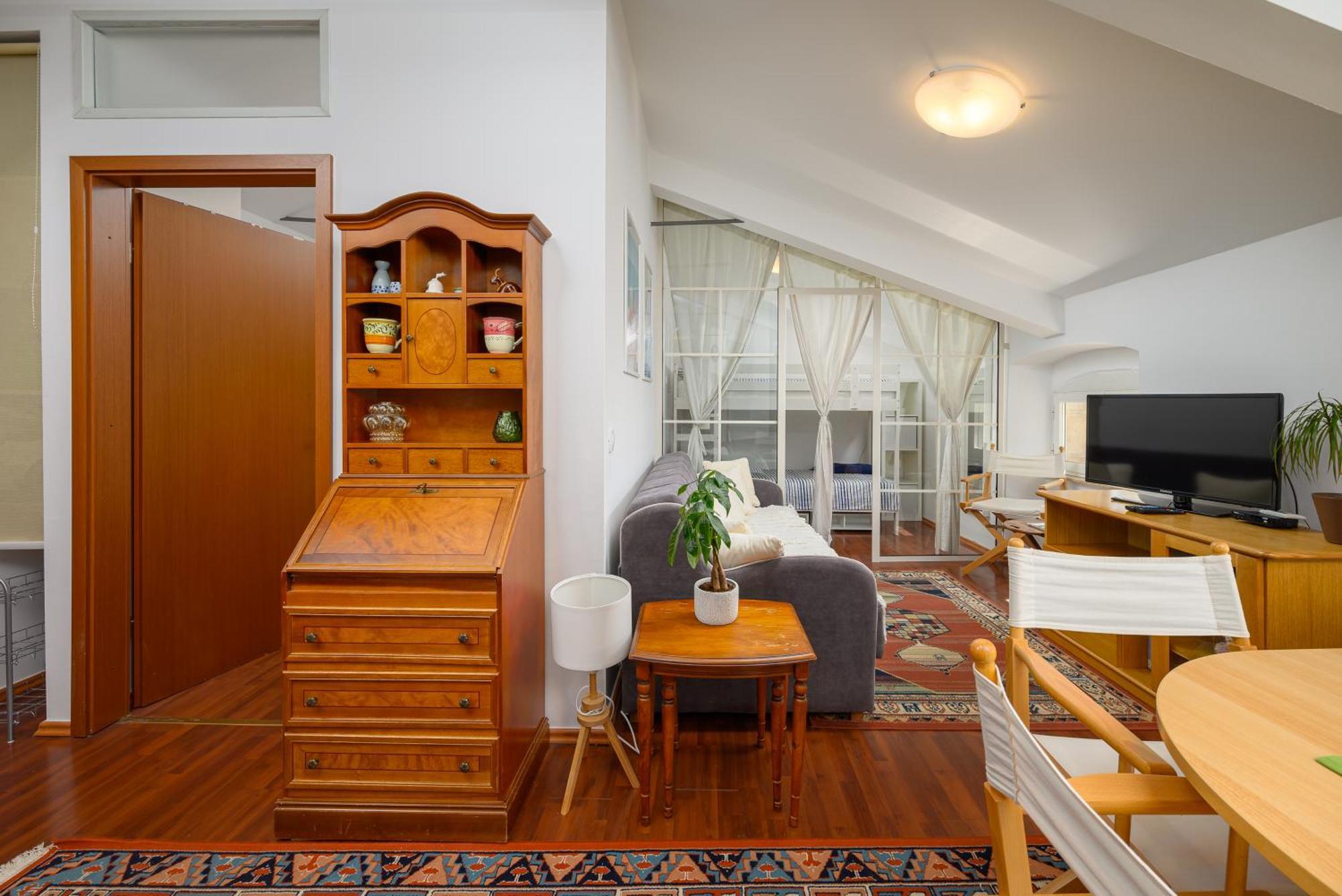 Dida I Nonna Piazza View Apartment Poreč