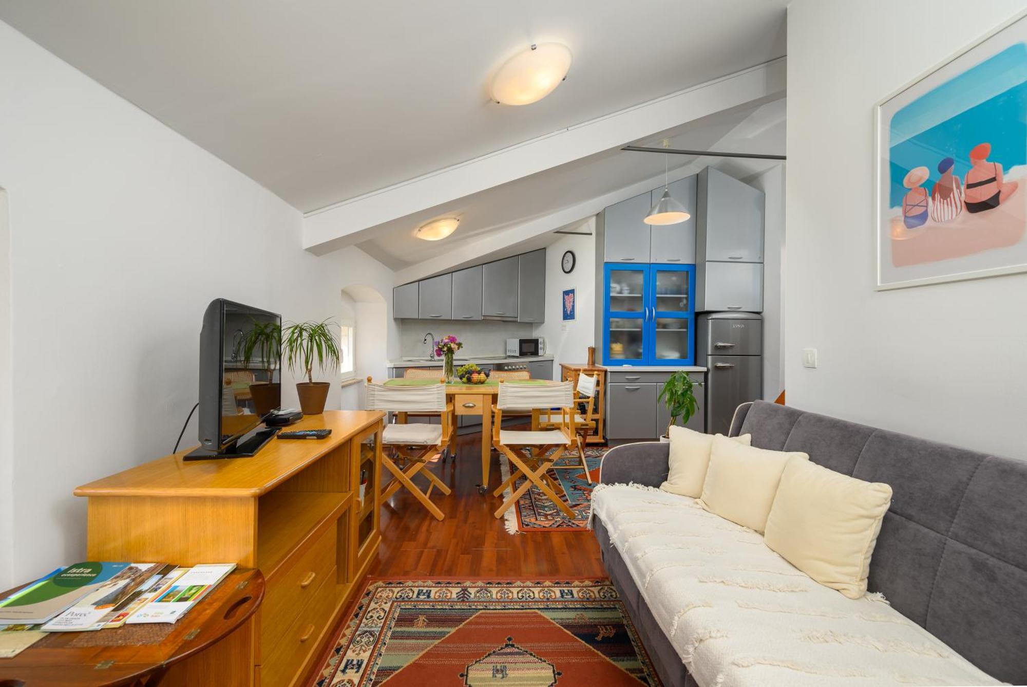 Apartment Dida I Nonna Piazza View
