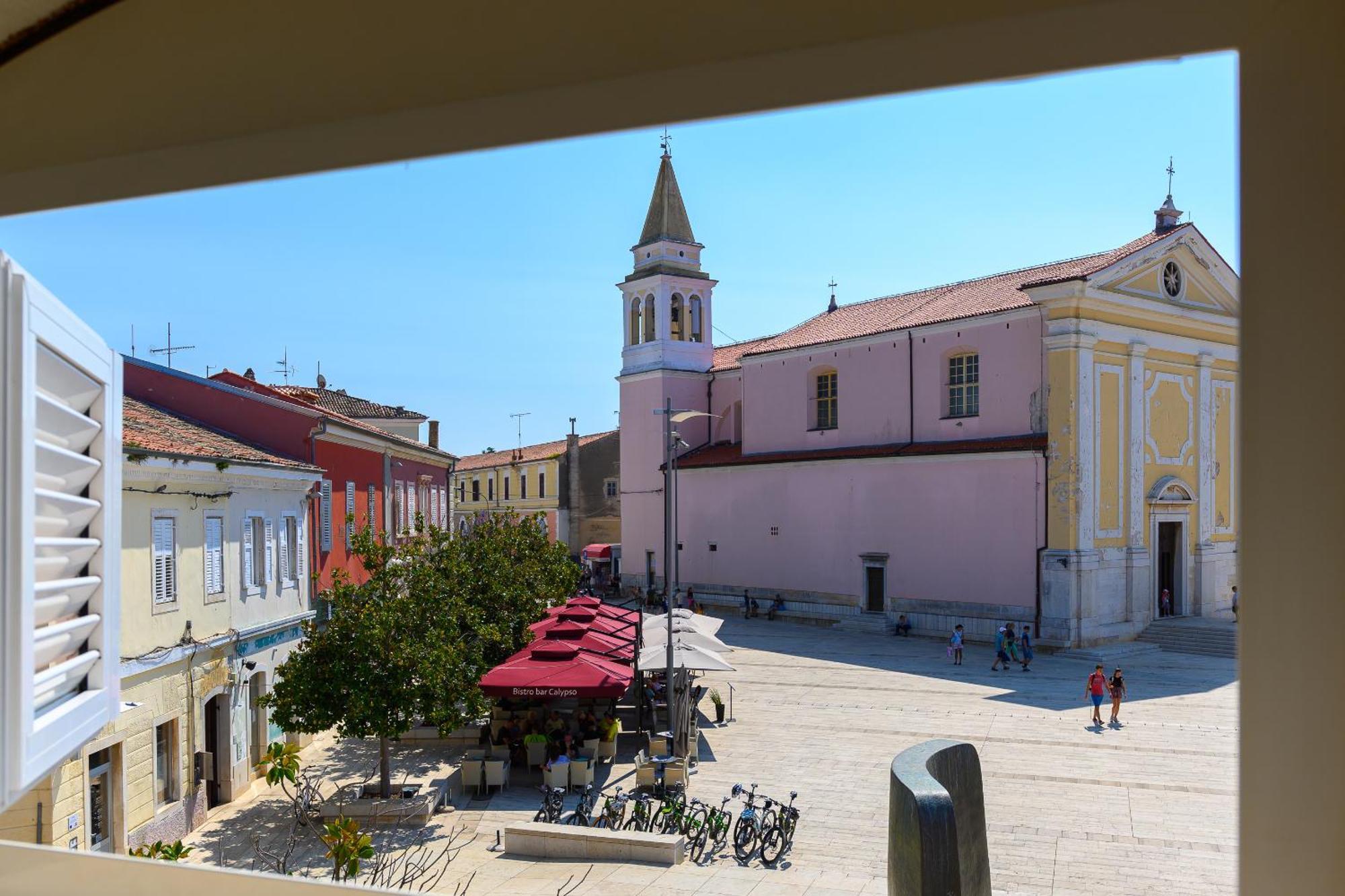 Dida I Nonna Piazza View Poreč